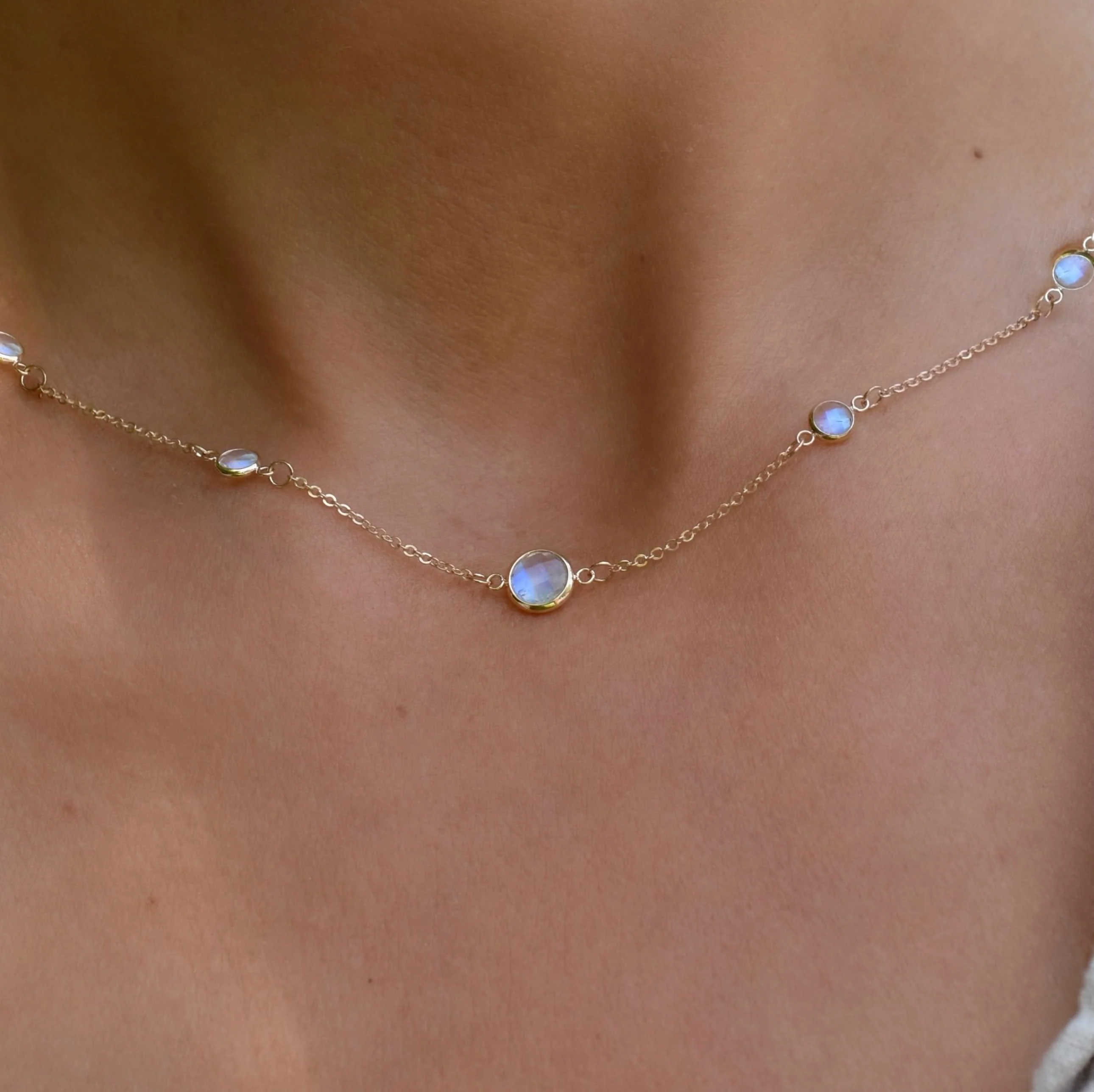 1 Grand & 4 Petite Moonstone Necklace in 14k Gold (June) - Image 3