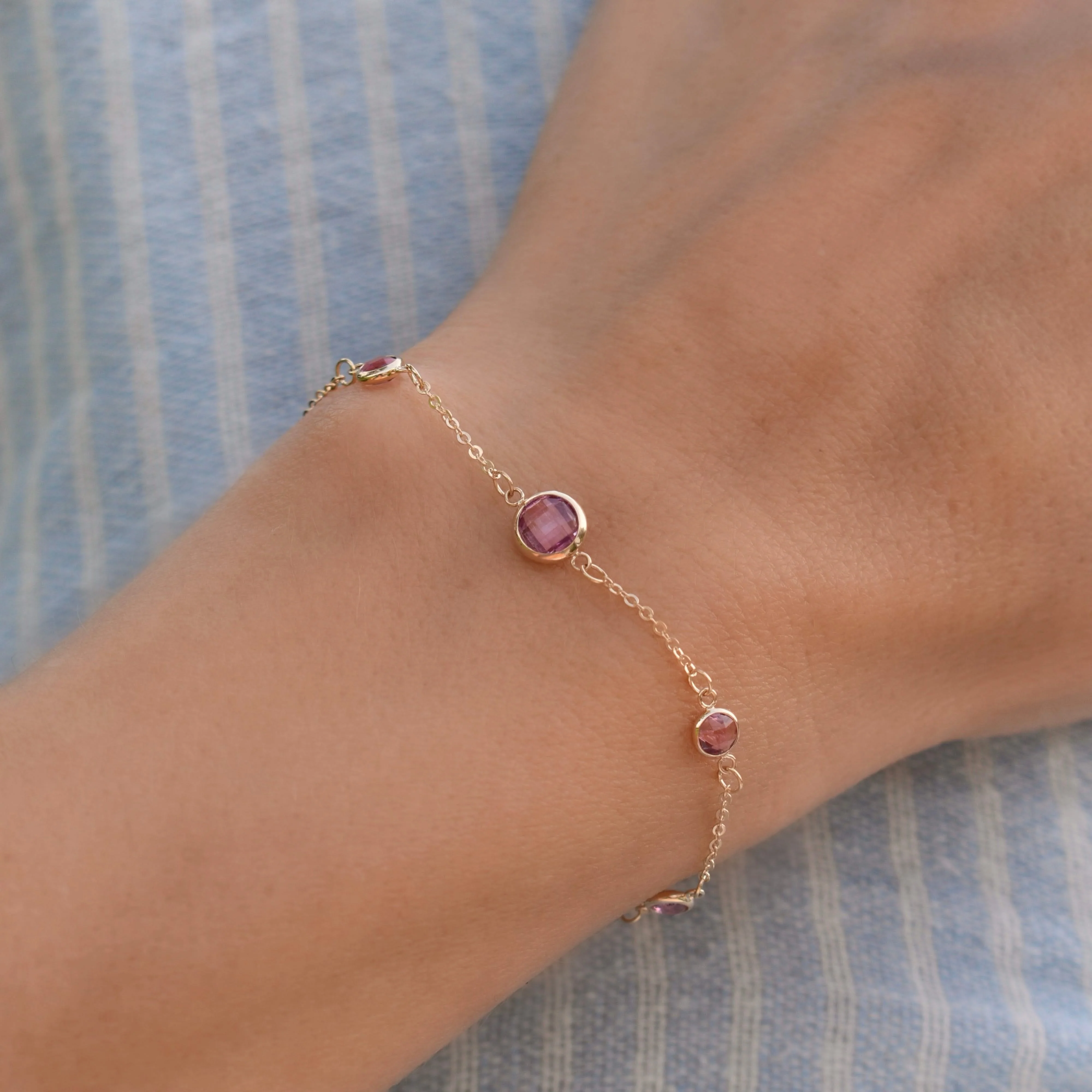 1 Grand & 4 Petite Pink Sapphire Bracelet in 14k Gold (October) - Image 3