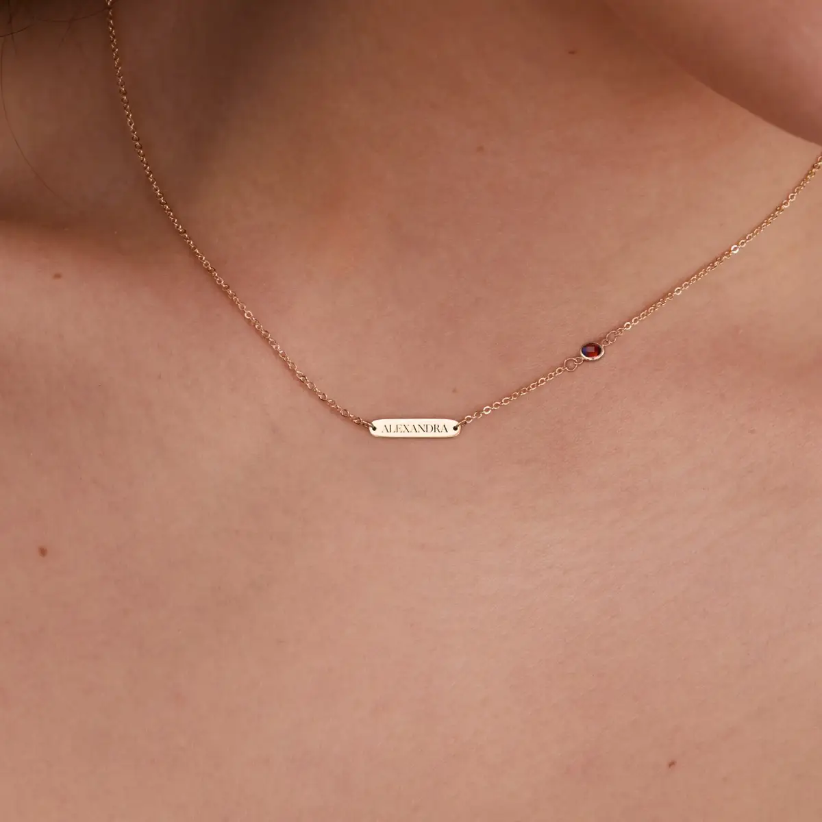 1 Nameplate & 1 Petite Garnet Necklace in 14k Gold (January) - Image 3