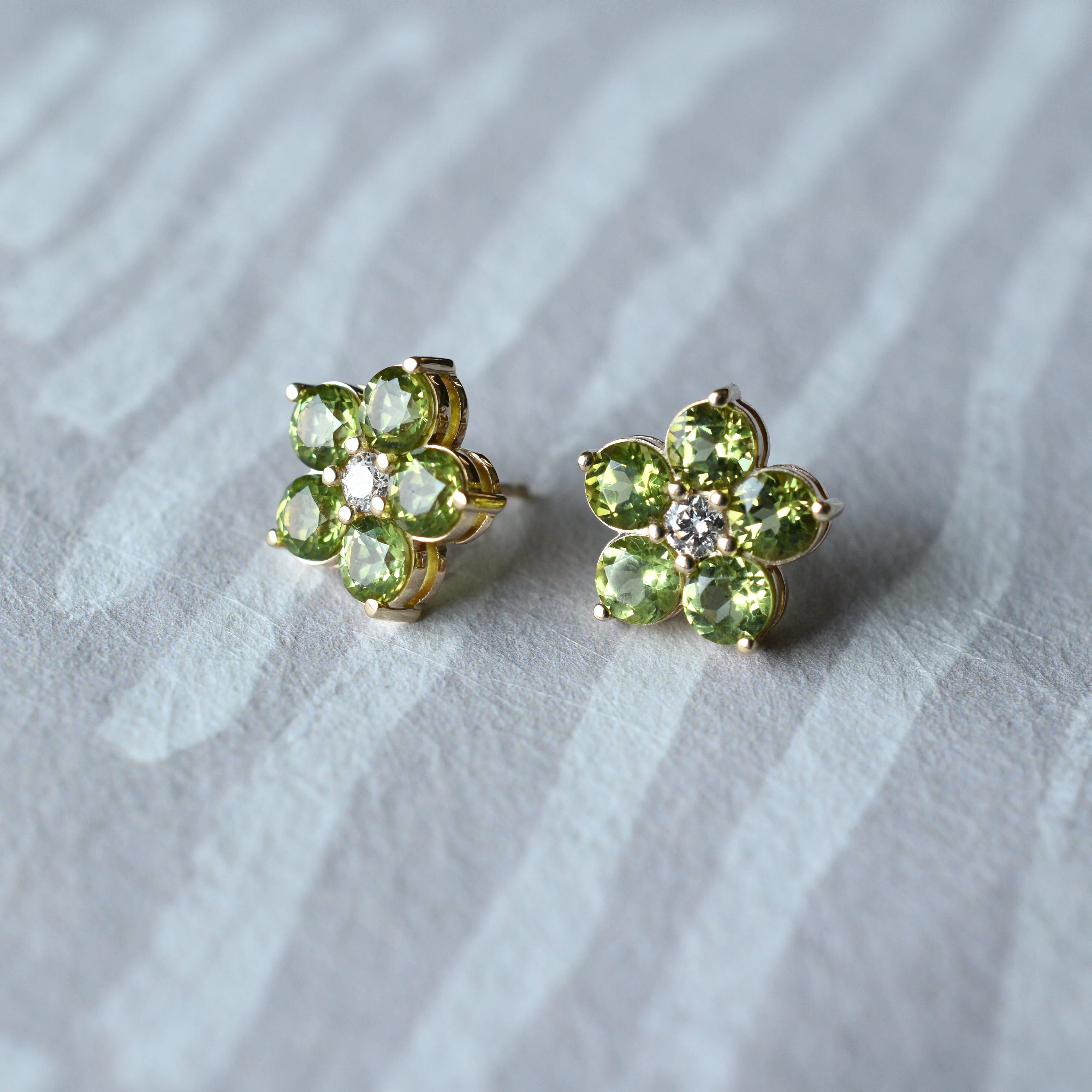 Greenwich Flower Peridot & Diamond Earrings in 14k Gold (August) - Image 8
