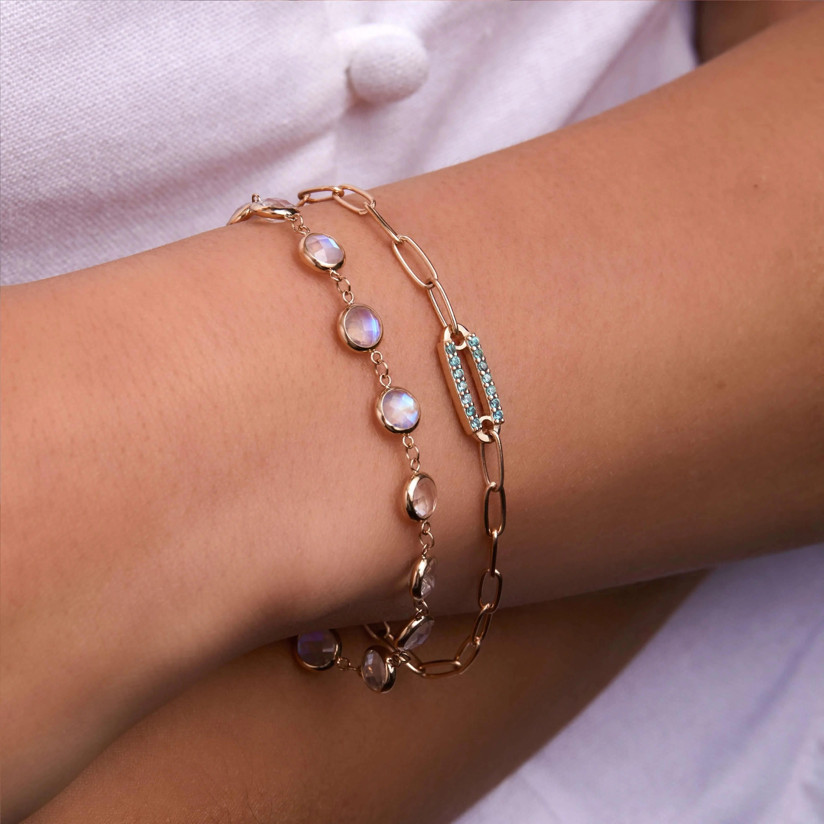 Adelaide 1 Pavé Nantucket Blue Topaz Link Bracelet in 14k Gold (December) - Image 3