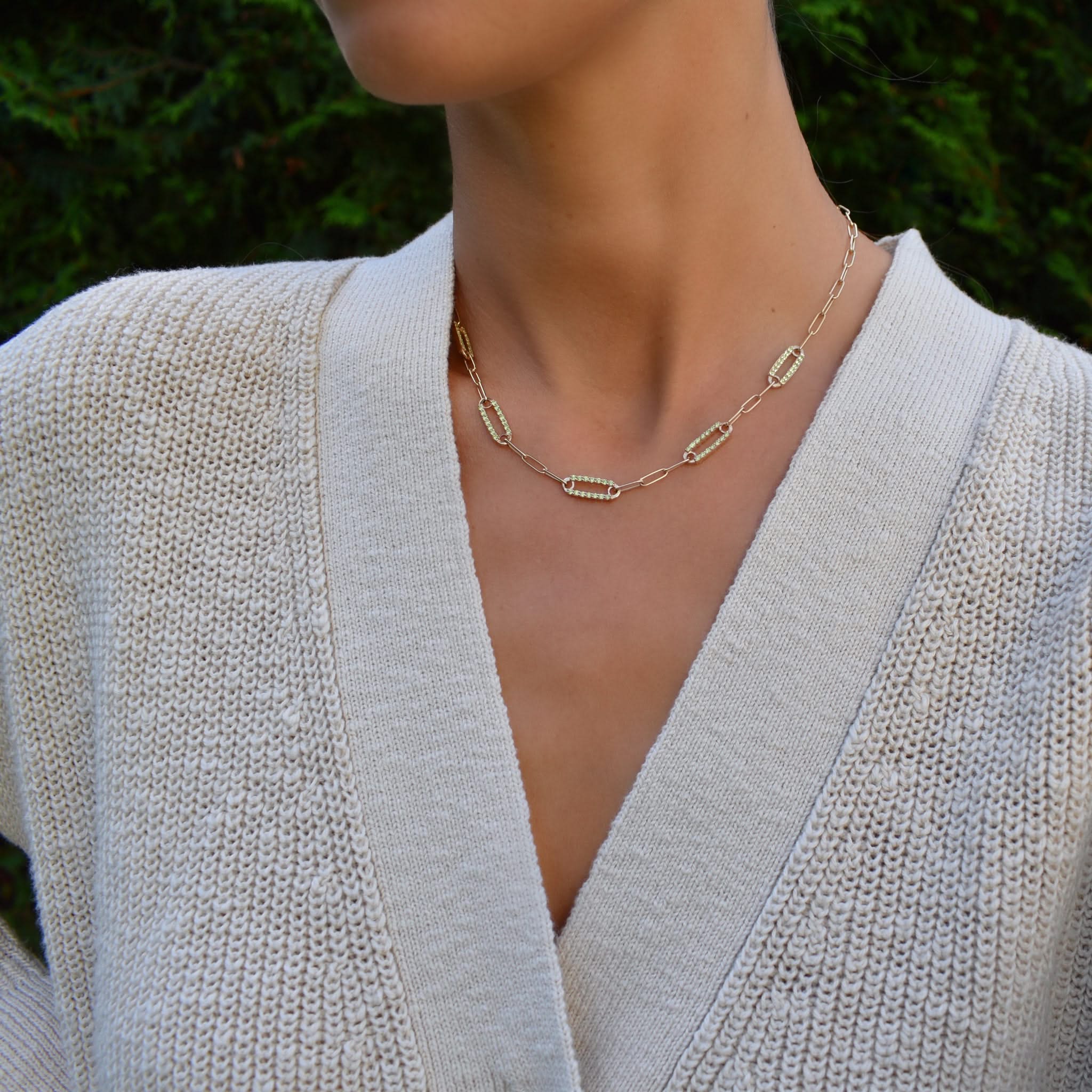 Adelaide 5 Pavé Peridot Link Necklace in 14k Gold (August) - Image 2