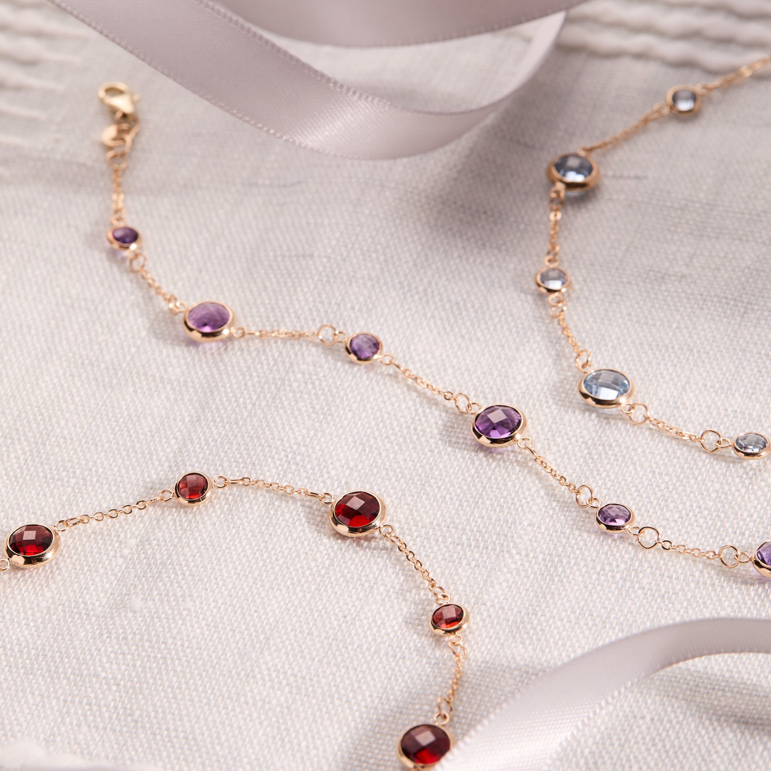 Bayberry Grand & Petite 7 Aquamarine Bracelet in 14k Gold (March) - Image 7
