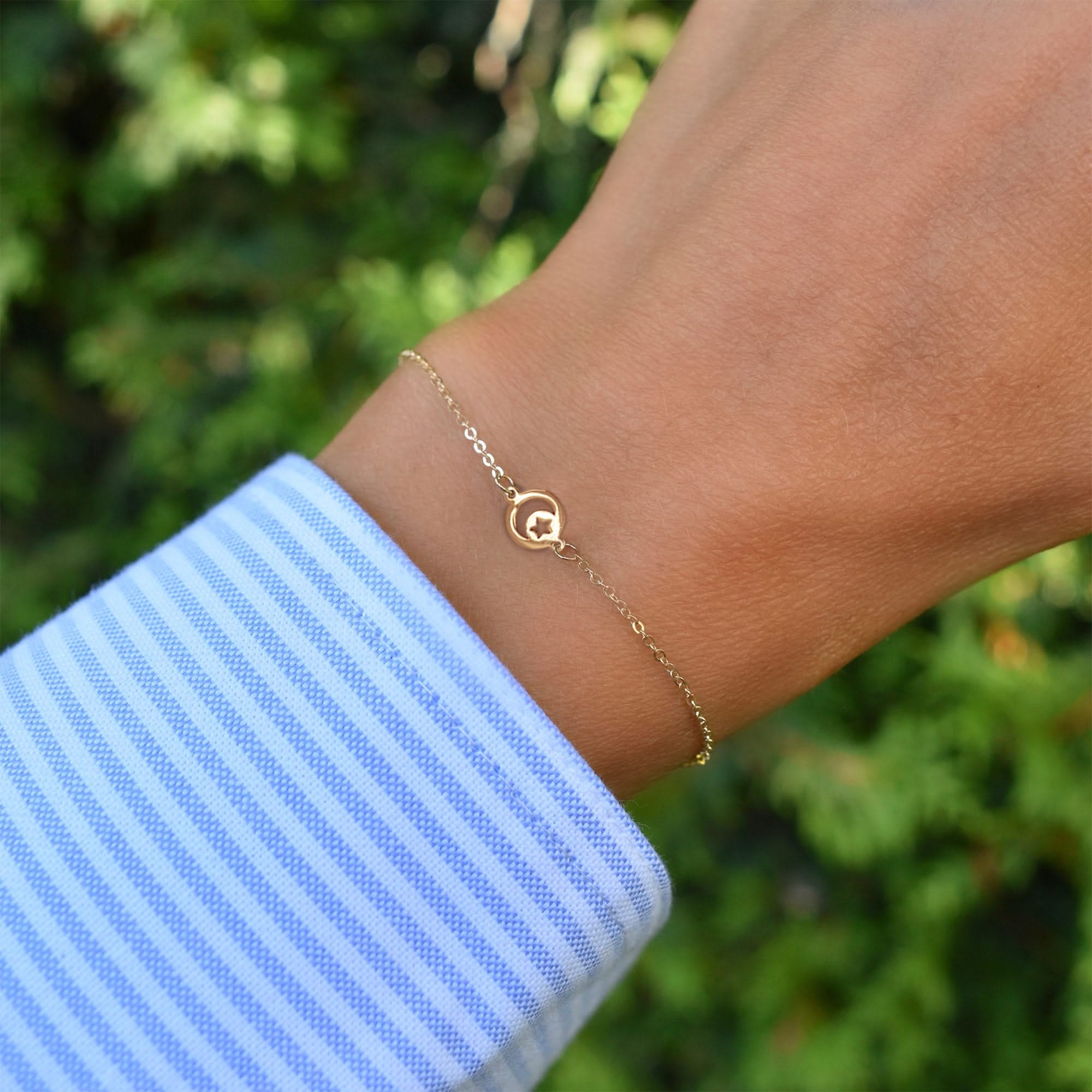 Crescent & Star Disc Bracelet in 14k Gold - Image 3