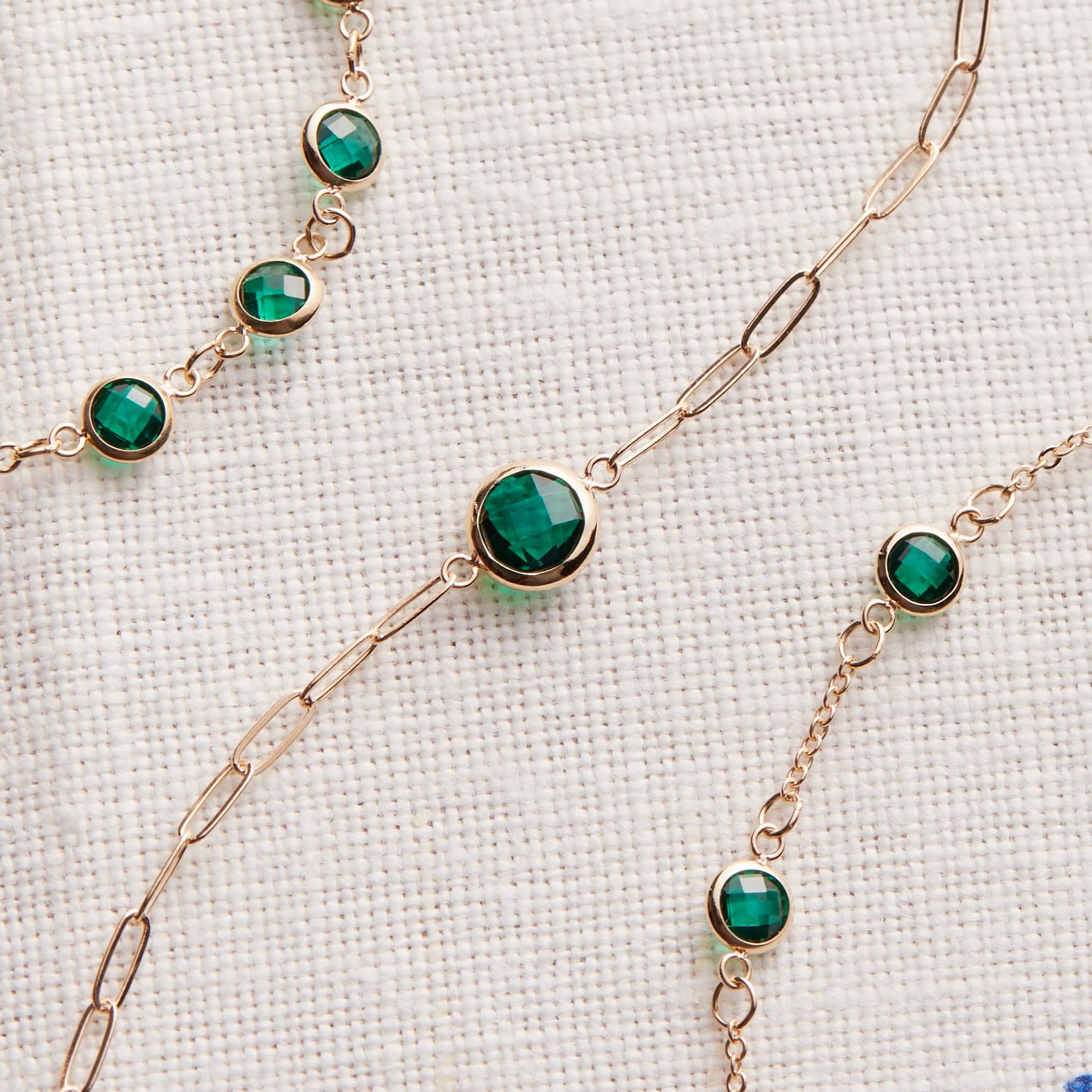 Grand 1 Emerald Adelaide Mini Necklace in 14k Gold (May) - Image 6
