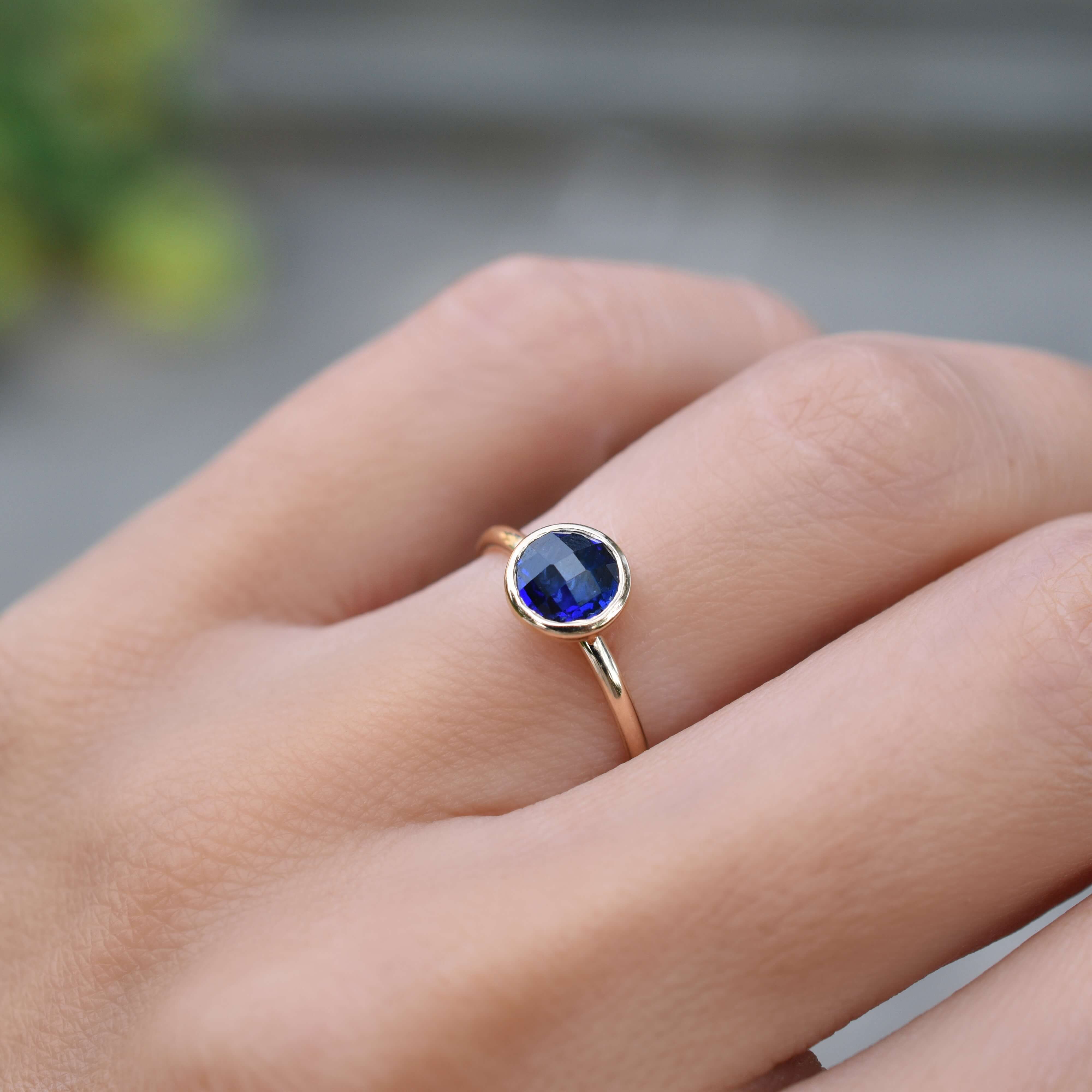 Grand Sapphire Ring in 14k Gold (September) - Image 3