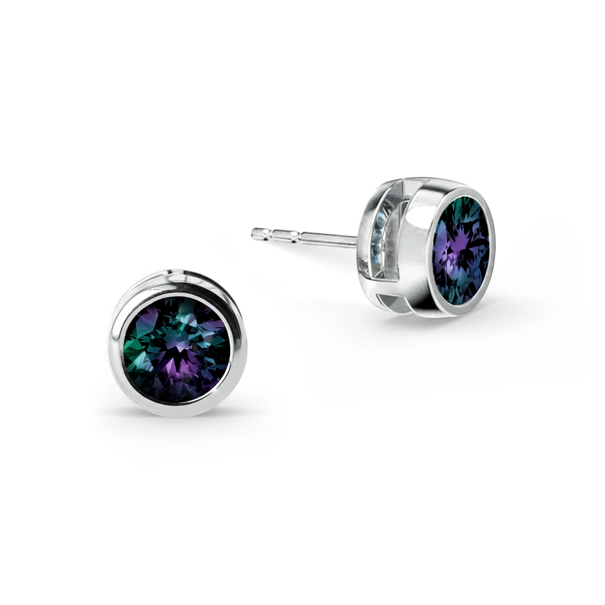 Jamestown Alexandrite Stud Earrings in 14k Gold (June) - Image 4