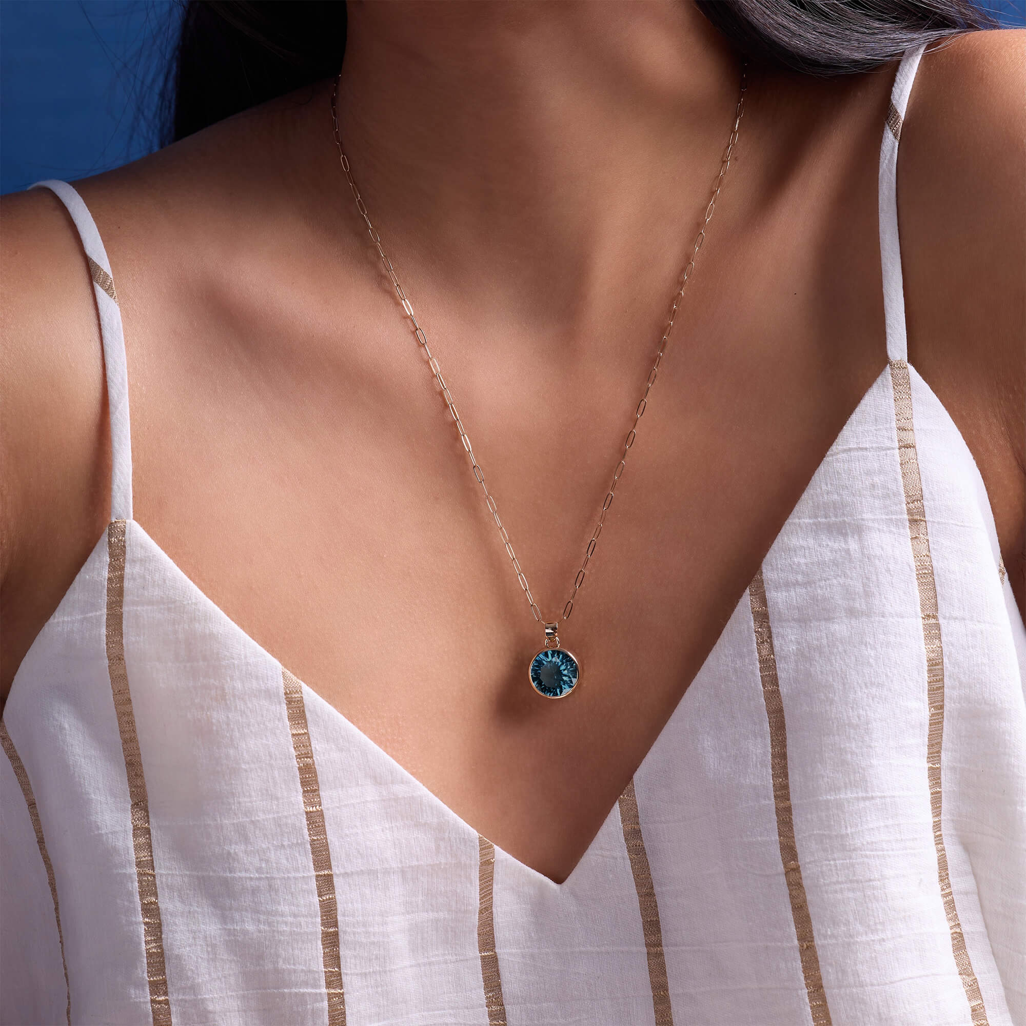 Jamestown Atlantic Blue Topaz Pendant in 14k Gold (December) - Image 2
