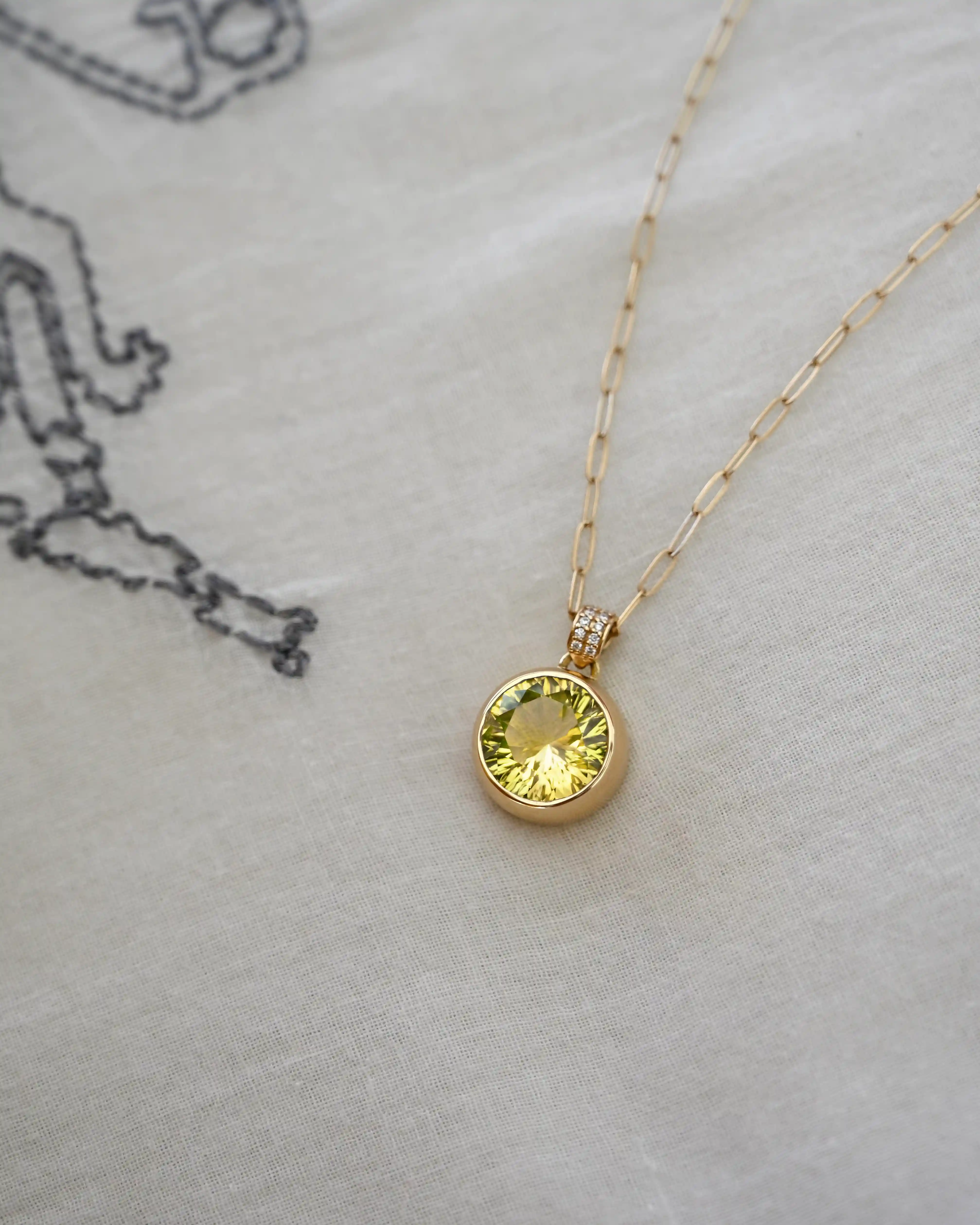 Jamestown Birthstone Pendant with Diamond Bail in 14k Gold - Image 6
