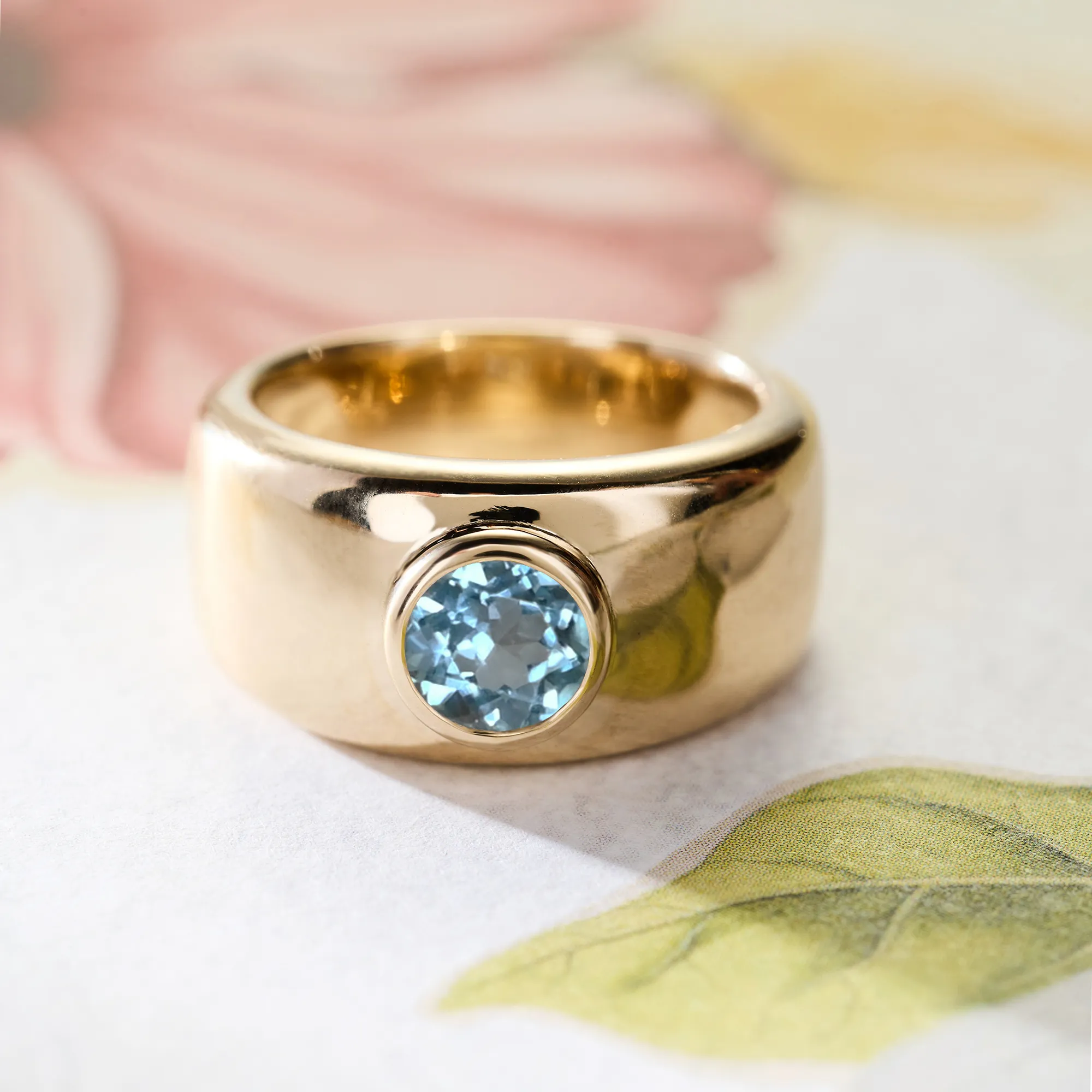 Jamestown Nantucket Blue Topaz Band Ring in 14k Gold (December) - Image 6