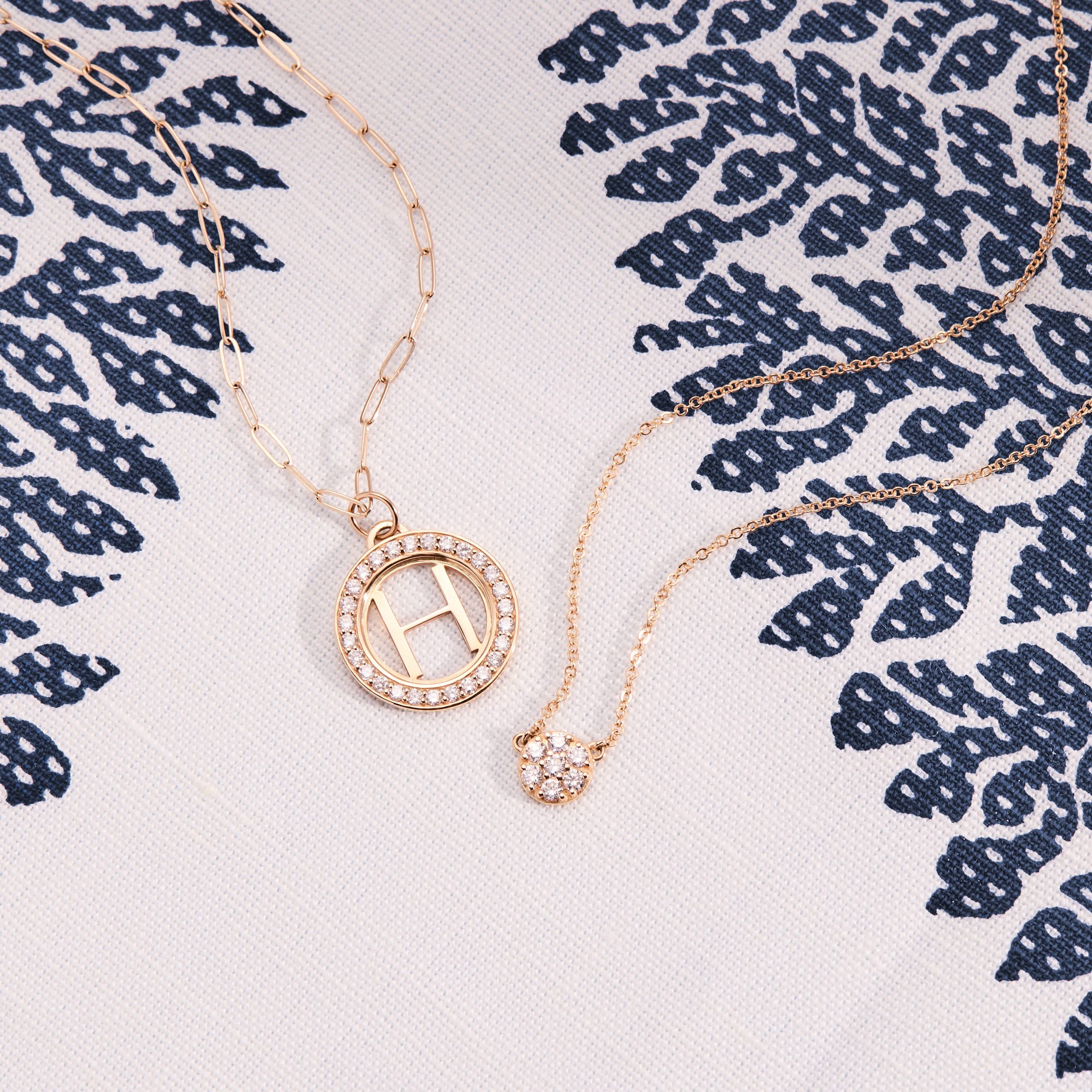 Letter & Diamond Pendant in 14k Gold (April) - Image 10