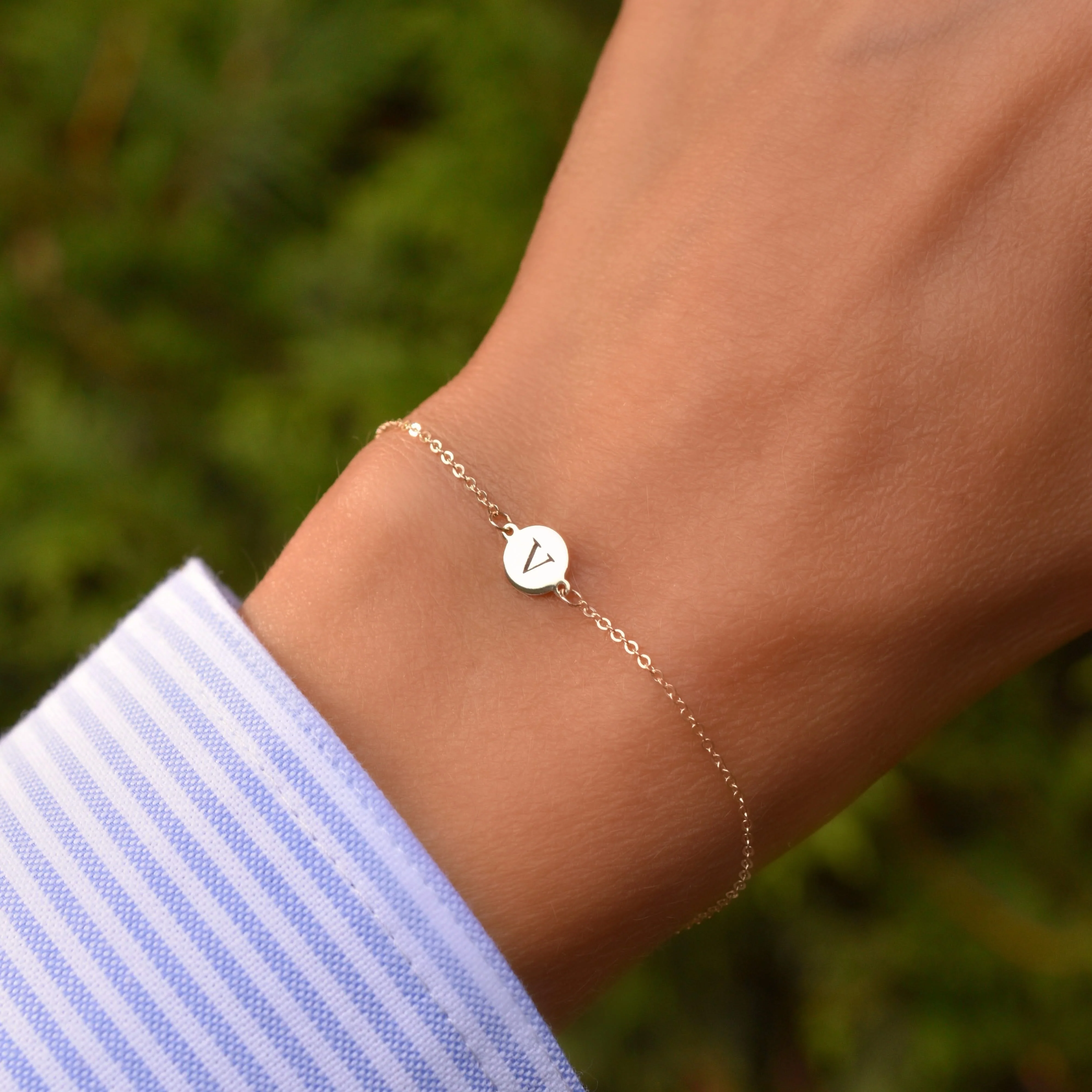 Letter V Bracelet in 14k Gold - Image 2