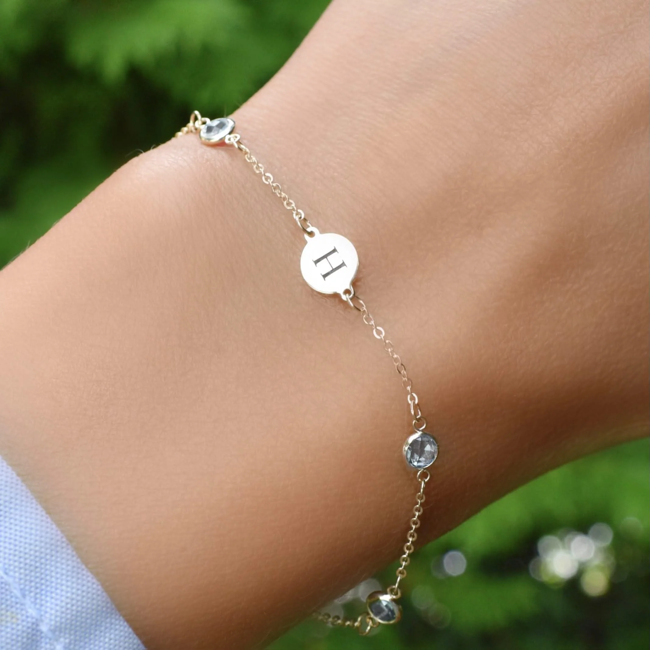 1 Letter & 4 Petite Aquamarine Bracelet in 14k Gold (March) - Image 6