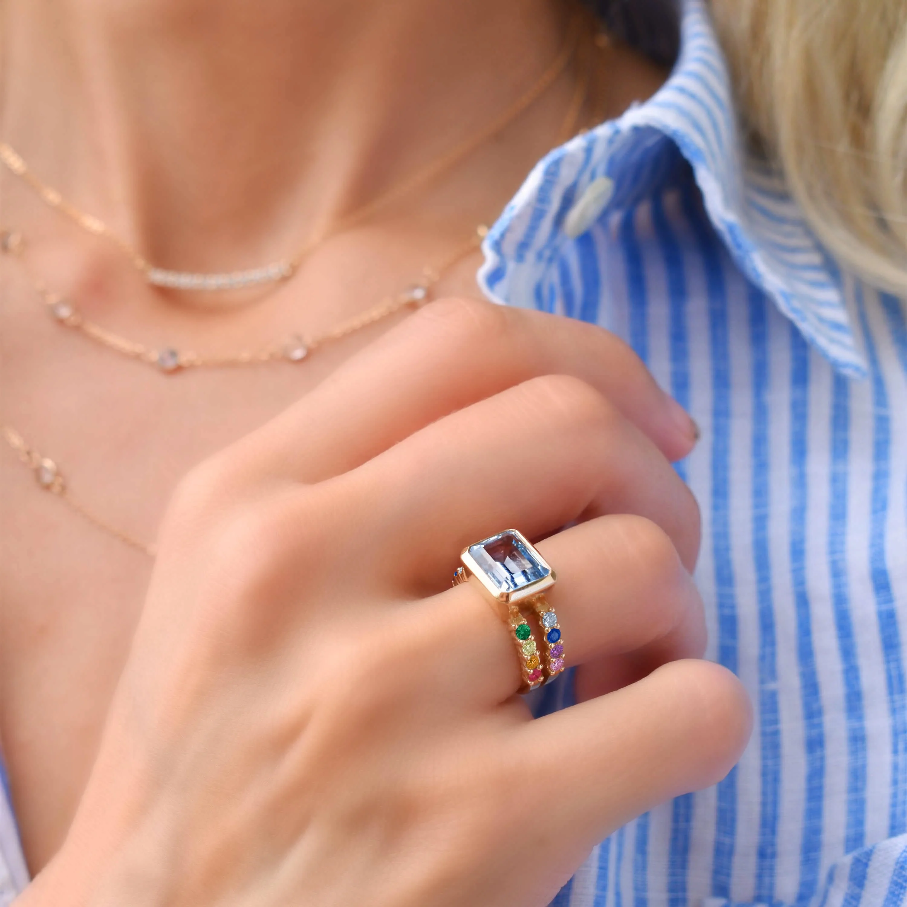 Rainbow Warren Horizontal Ring in 14k Gold - Image 3