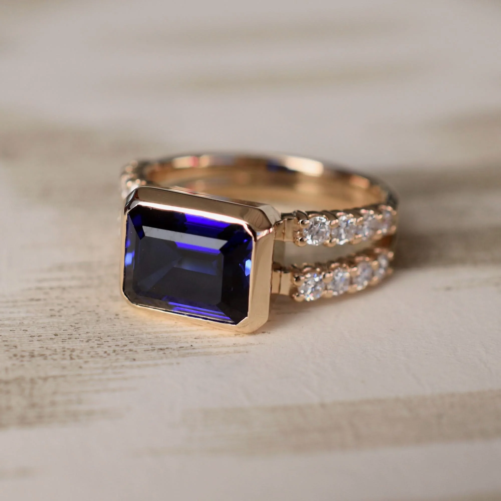 Warren Horizontal Birthstone Ring with Accent Stones in 14k Gold - Image 9