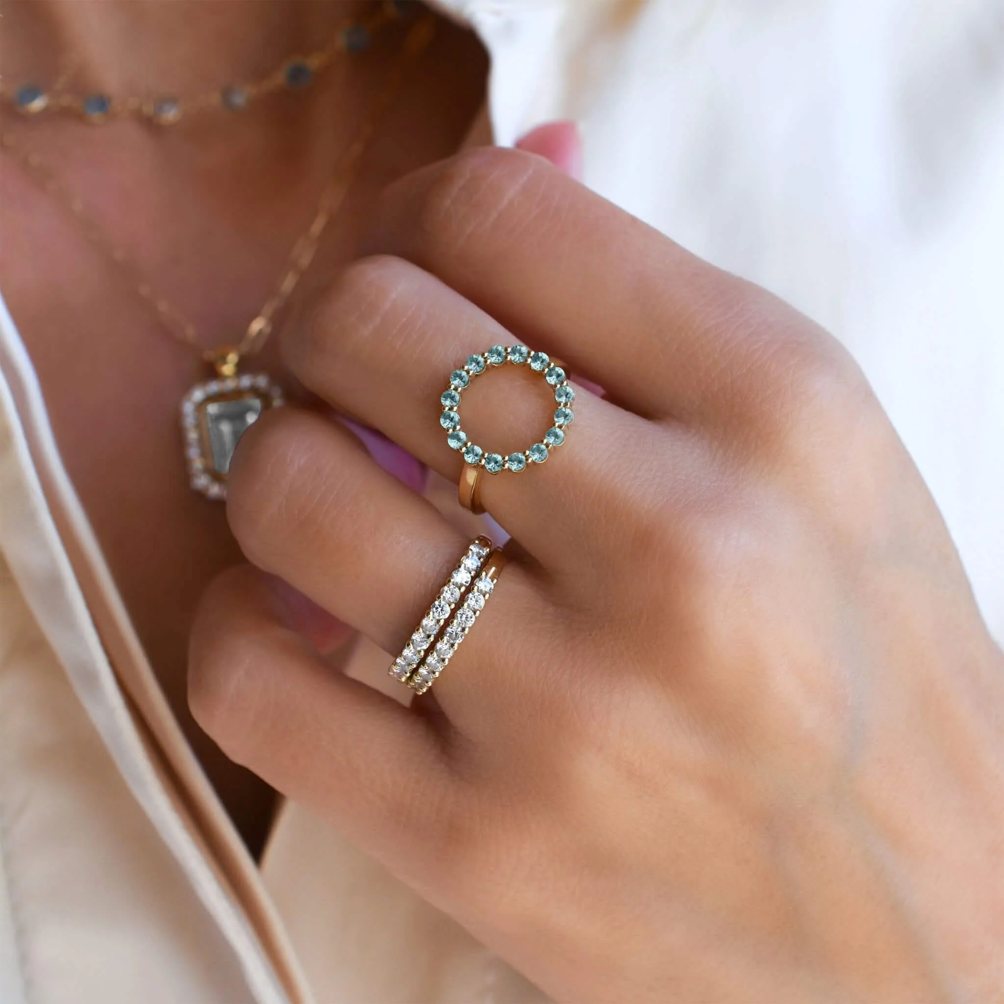Rosecliff Circle Nantucket Blue Topaz Ring in 14k Gold (December) - Image 6