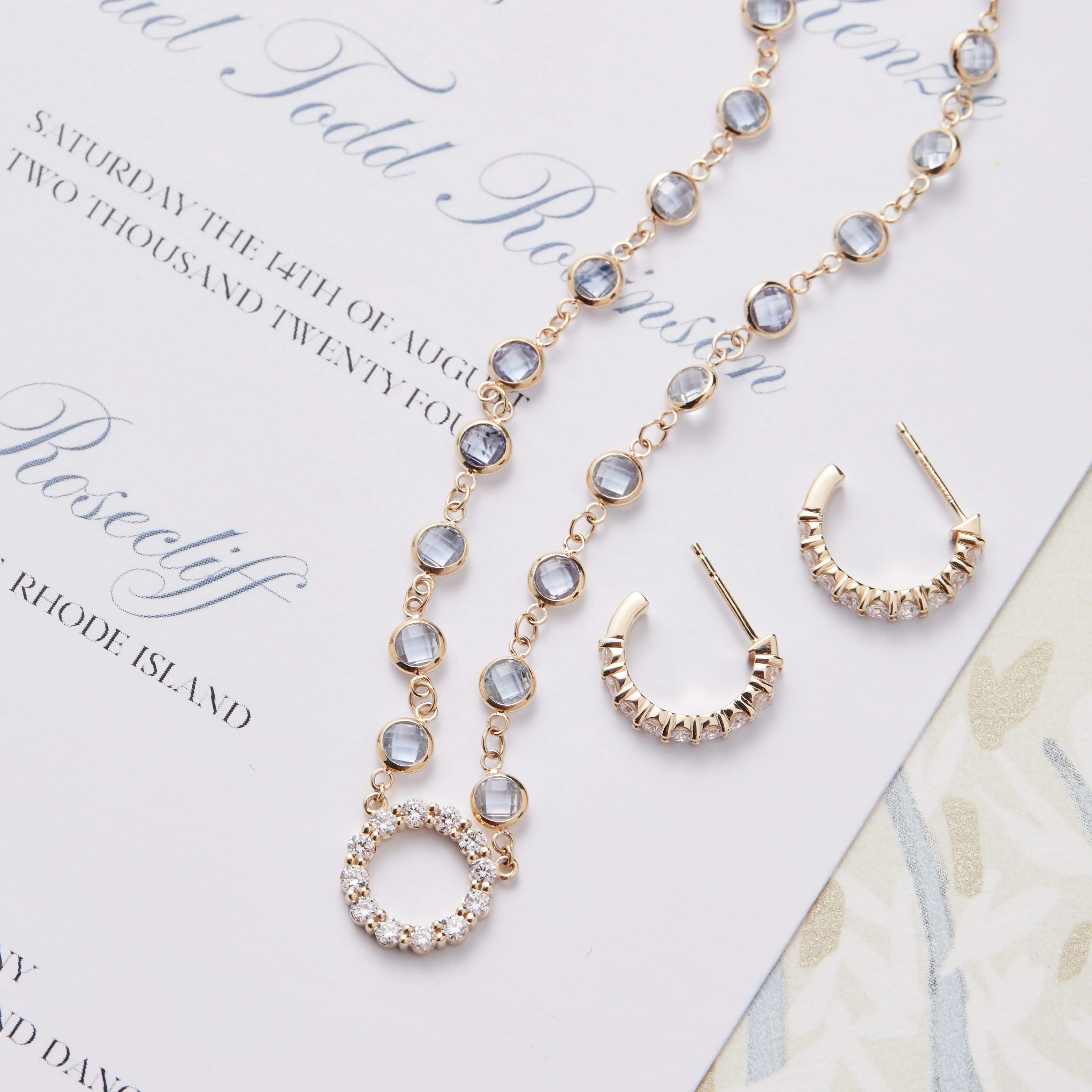 Rosecliff Diamond Small Circle & Newport Aquamarine Necklace in 14k Gold (March) - Image 9