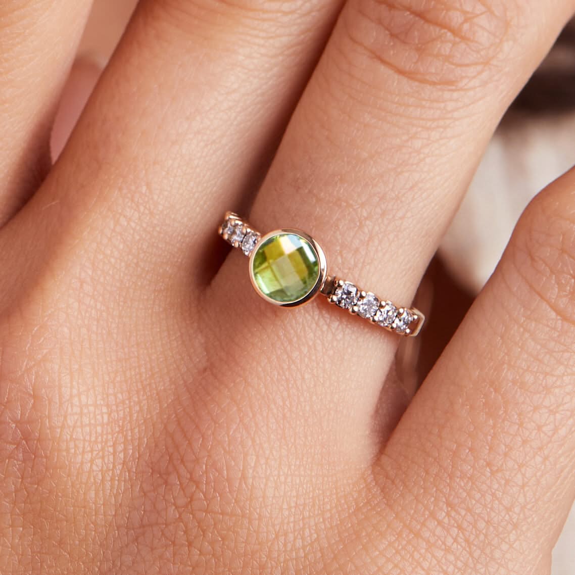Rosecliff Grand Peridot Ring in 14k Gold (August) - Image 3