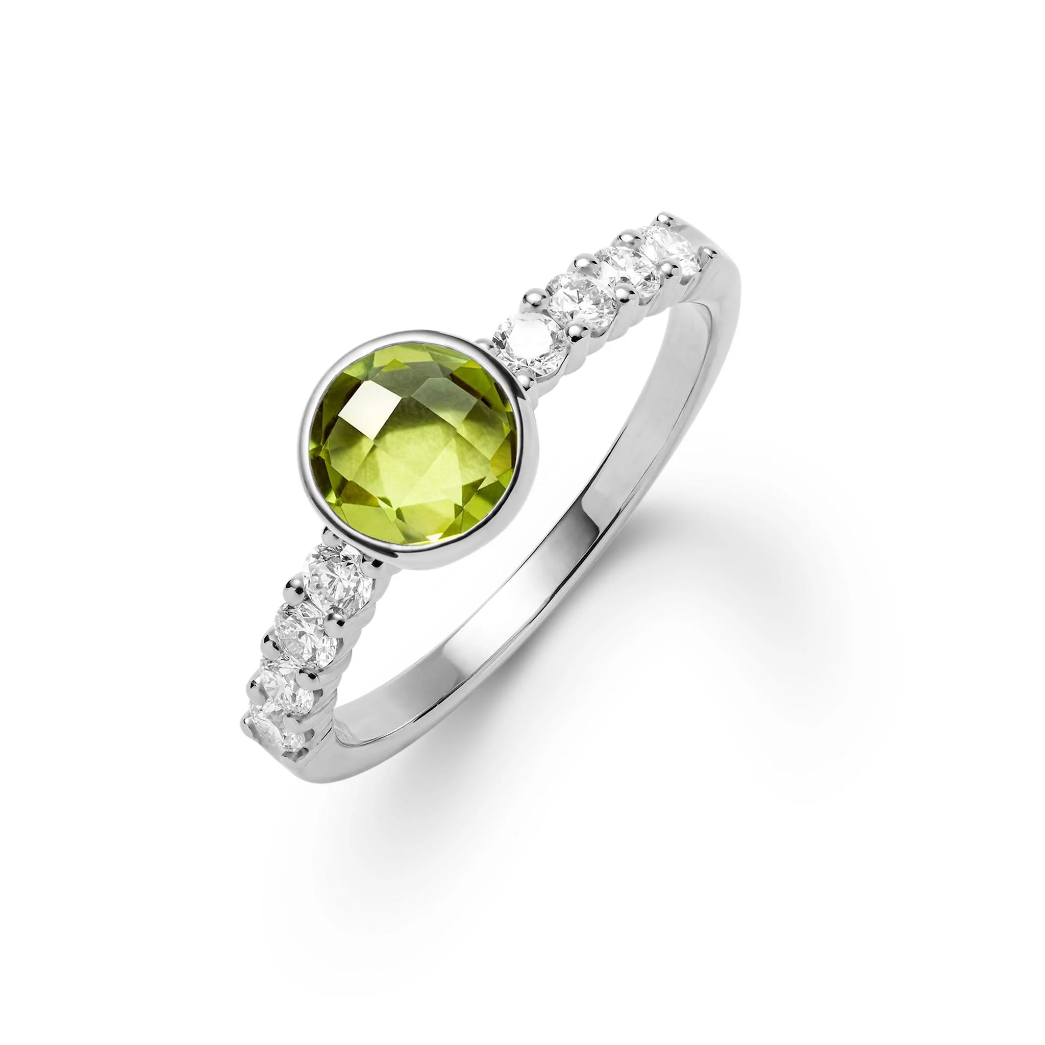 Rosecliff Grand Peridot Ring in 14k Gold (August) - Image 8