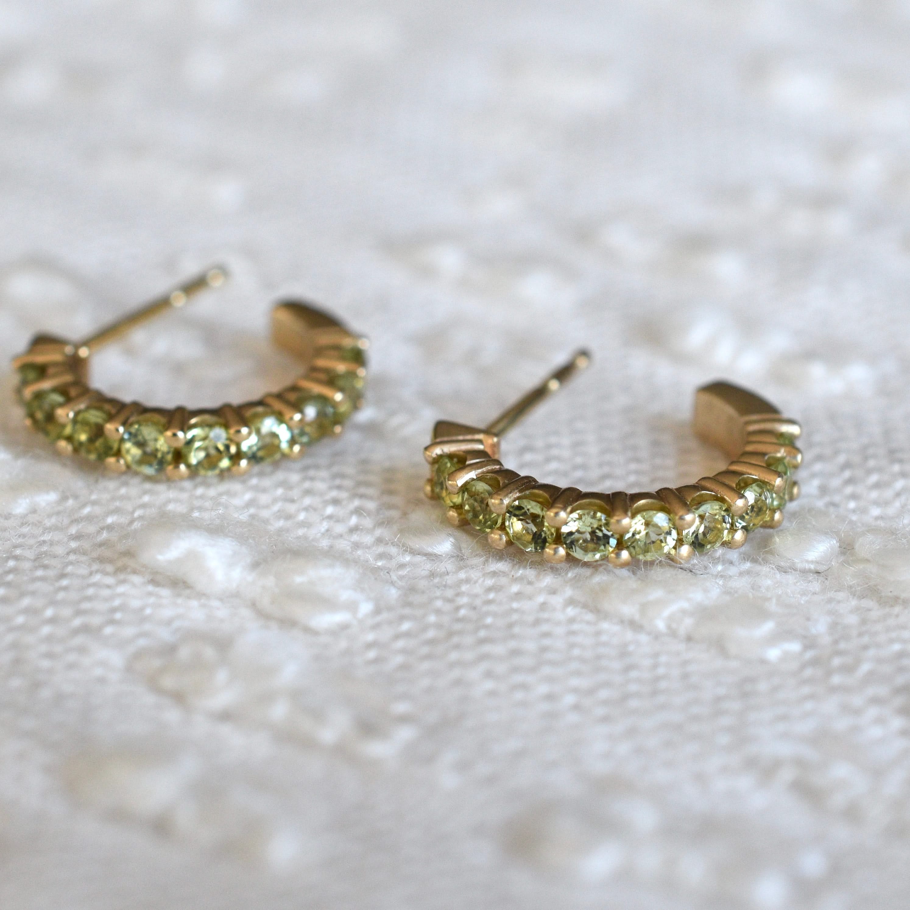 Rosecliff Peridot Huggie Hoop Earrings in 14k Gold (August) - Image 7