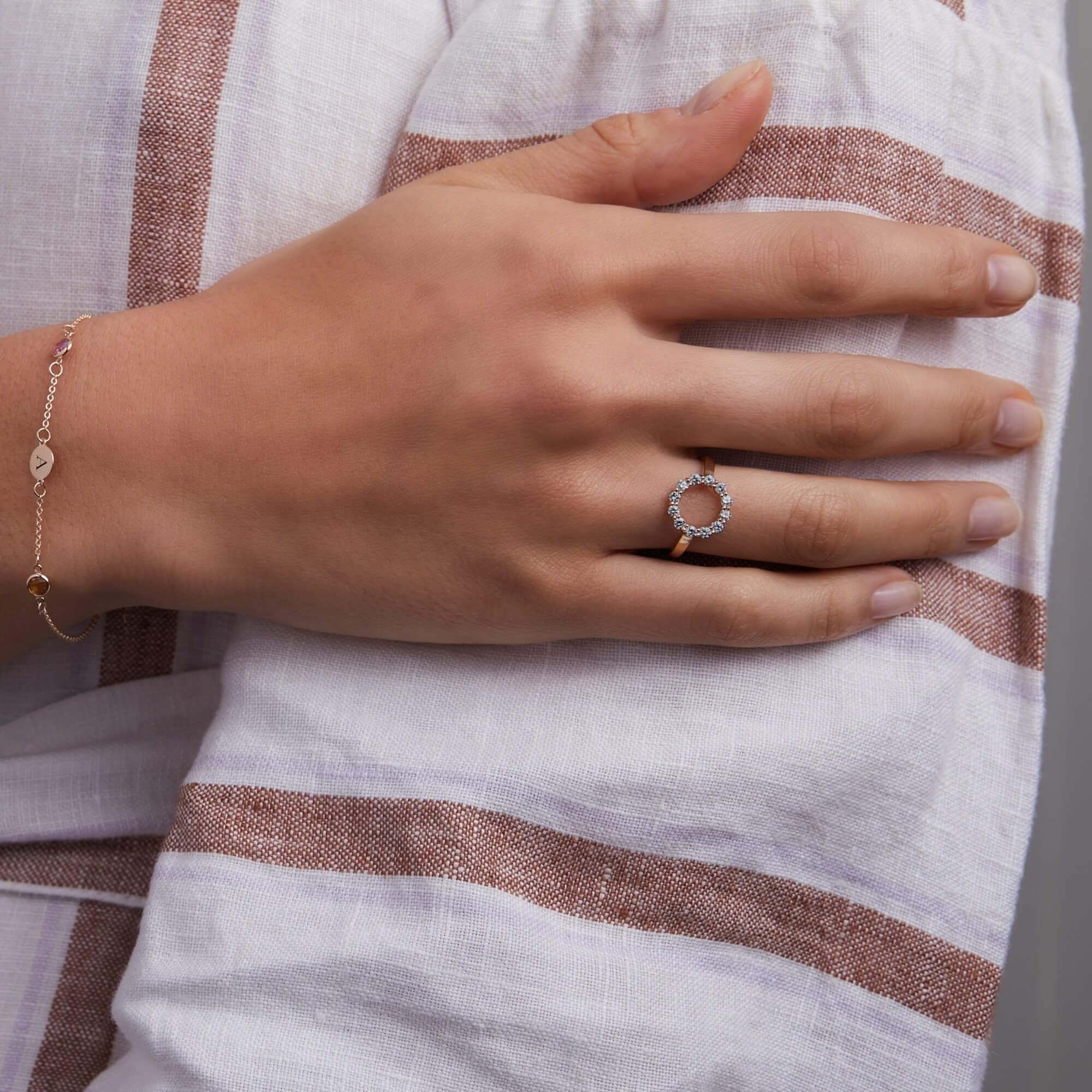 Rosecliff Small Circle Aquamarine Ring in 14k Gold (March) - Image 3