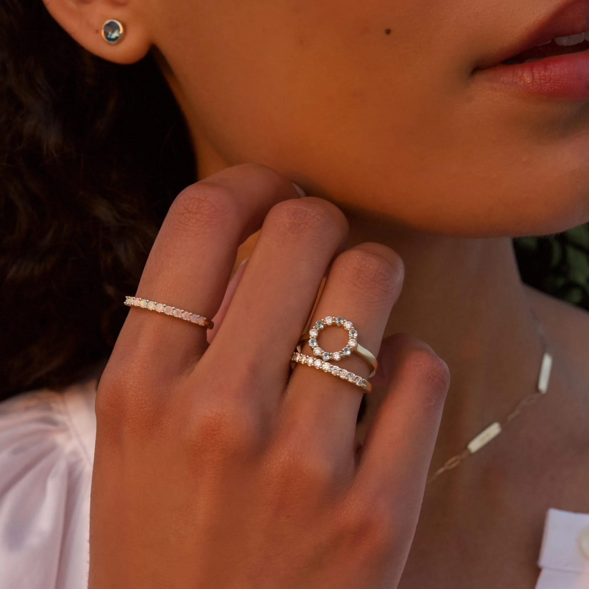 Rosecliff Small Circle Diamond & Nantucket Blue Topaz Ring in 14k Gold (December) - Image 3