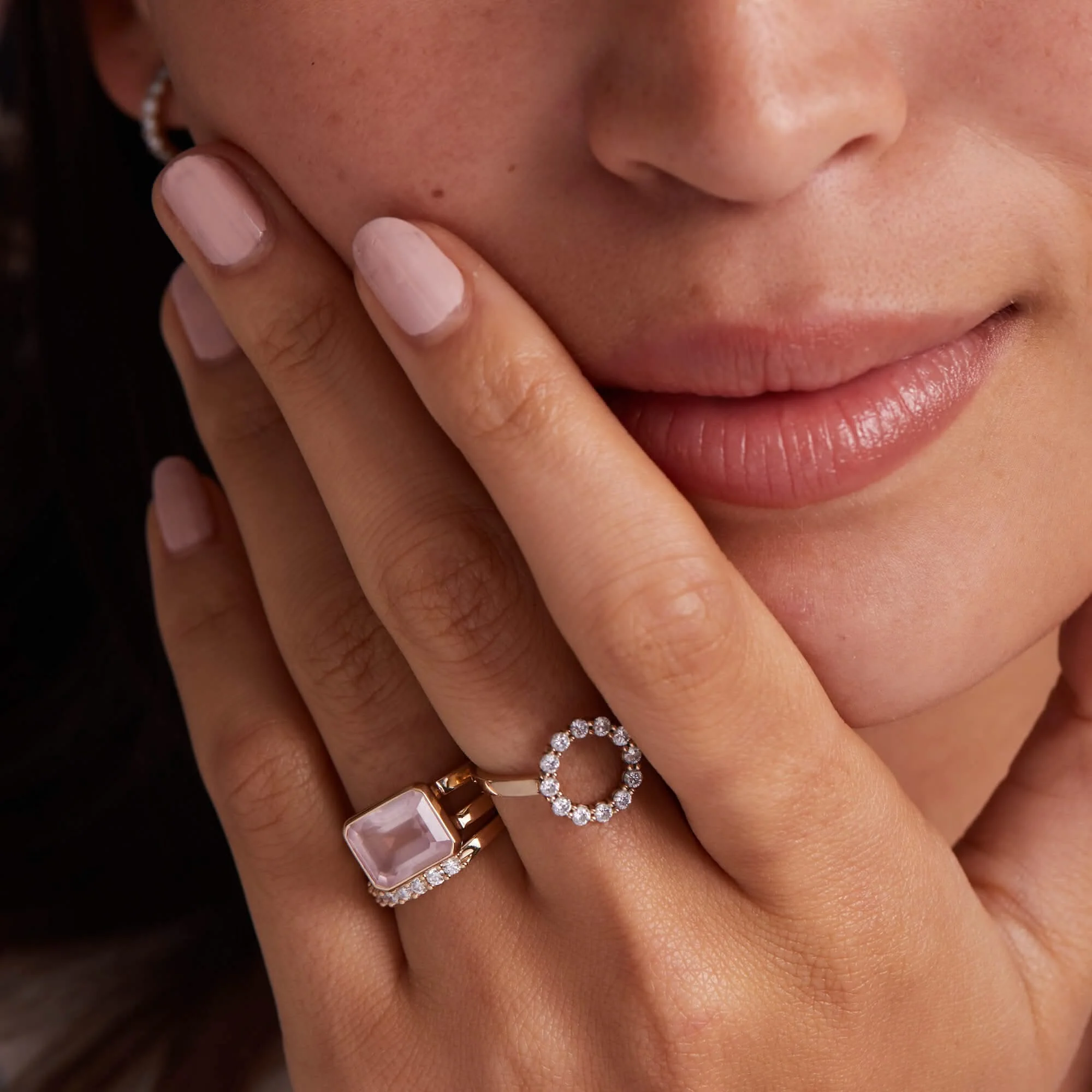 Rosecliff Small Circle Diamond Ring in 14k Gold (April) - Image 9