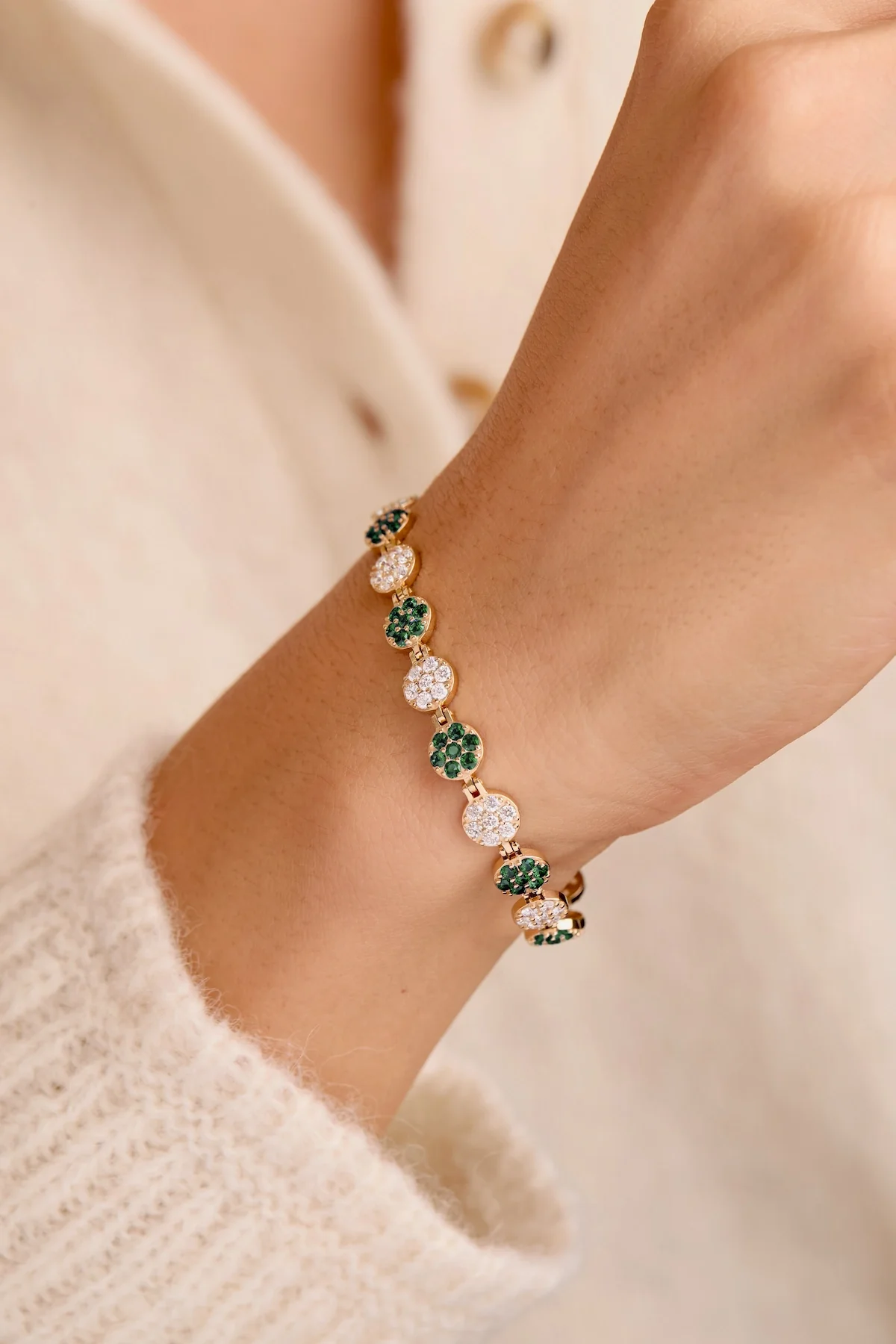 Rosecliff Tennis Diamond & Emerald Bracelet in 14k Gold (May) - Image 3