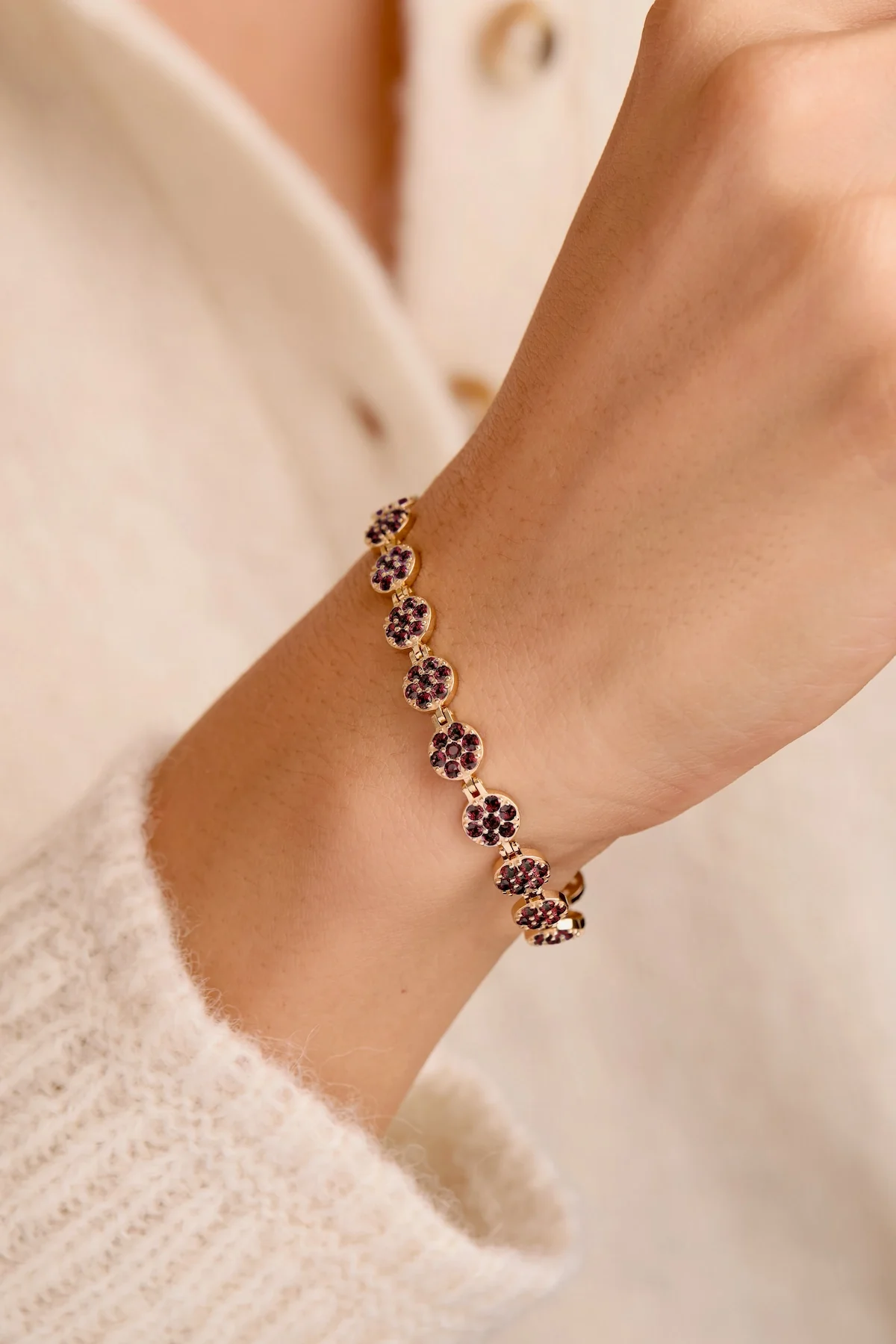 Rosecliff Tennis Garnet Bracelet in 14k Gold (January) - Image 3