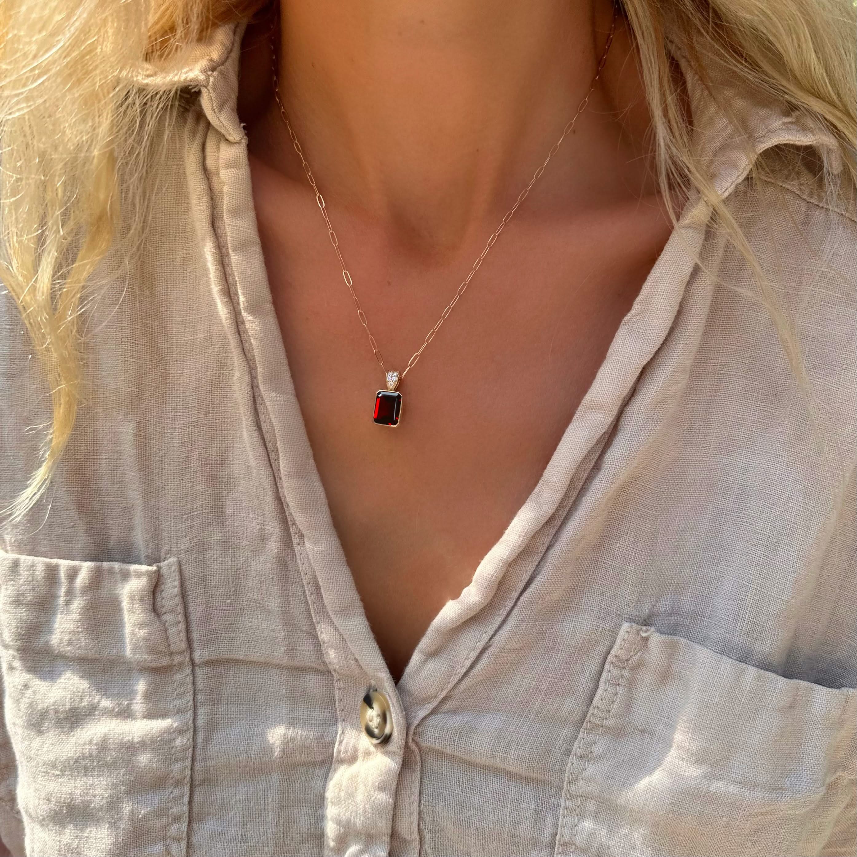 Warren Garnet Pendant with Diamond Bail in 14k Gold (January) - Image 2