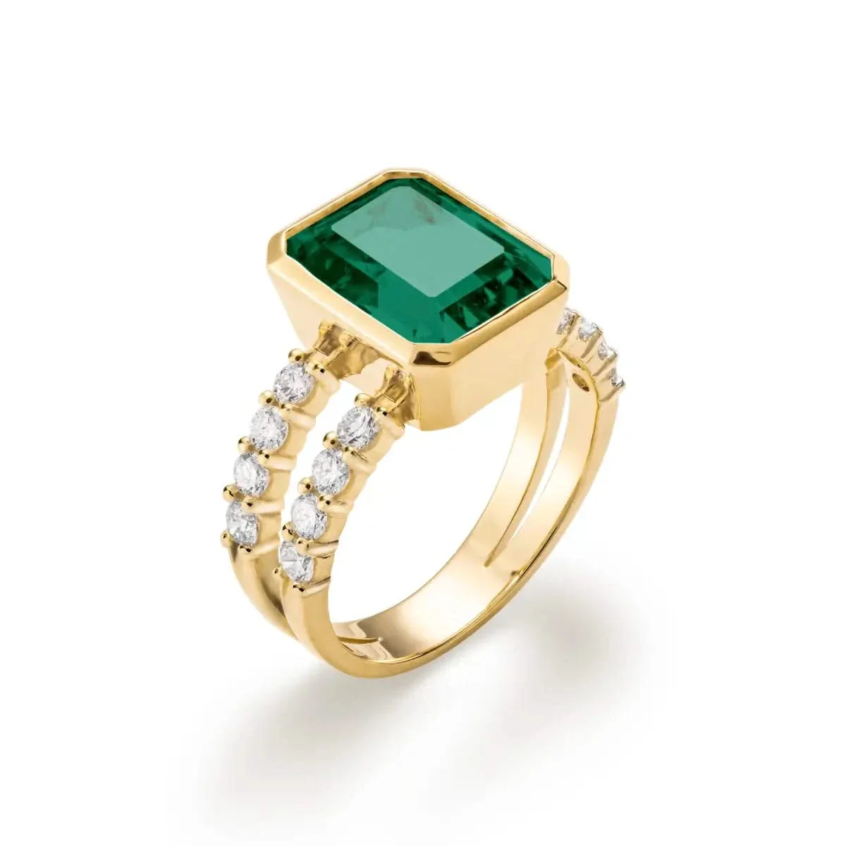 Warren Vertical Emerald Ring with Diamonds in 14k Gold (May) - Image 4