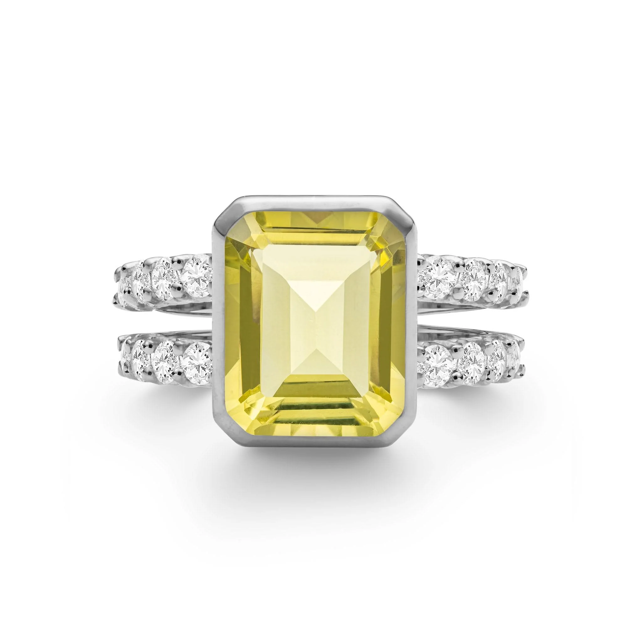 Warren Vertical Lemon Verbena Quartz Ring with Diamonds in 14k Gold (August) - Image 8